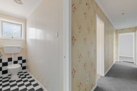 Photo of property in 45 Clifton Drive, Waitara, 4320