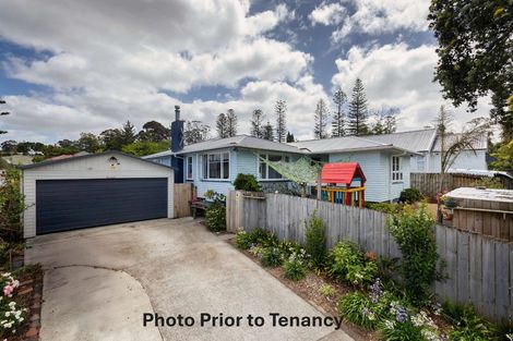 Photo of property in 1 Sarona Avenue, Glen Eden, Auckland, 0602