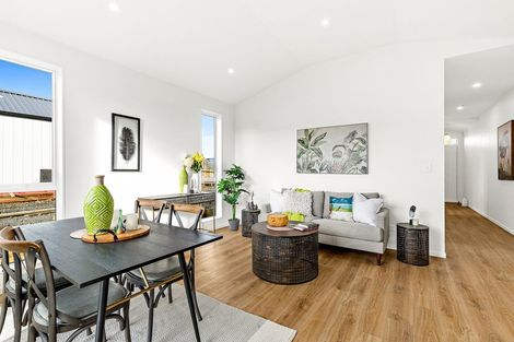 Photo of property in 15 Matakohe Road, Westgate, Auckland, 0814