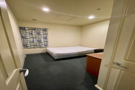 Photo of property in Atrium Apartments, 2r/154 The Terrace, Wellington Central, Wellington, 6011