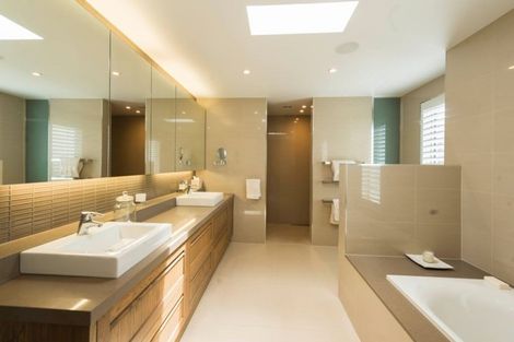 Photo of property in 17 Brighton Terrace, Mairangi Bay, Auckland, 0630