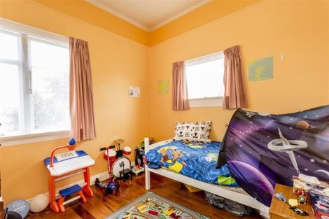 Photo of property in 123 Bay View Road, South Dunedin, Dunedin, 9012