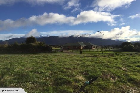 Photo of property in 37 Pukutahi Drive, Te Anau, 9600