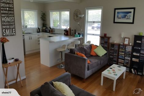 Photo of property in 1/288 Lake Road, Hauraki, Auckland, 0622