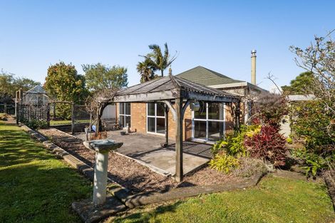 Photo of property in 1 Marina Way, Athenree, Katikati, 3177