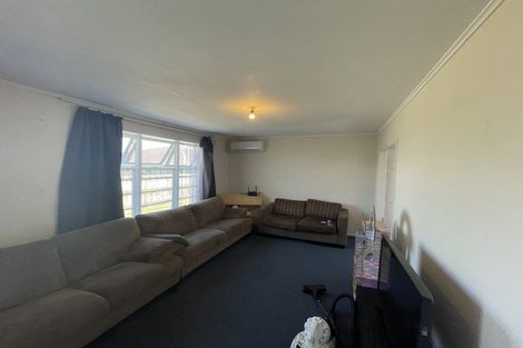 Photo of property in 2/25 Hamlin Road, Mount Wellington, Auckland, 1060