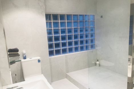 Photo of property in 23a Bournemouth Terrace, Murrays Bay, Auckland, 0630