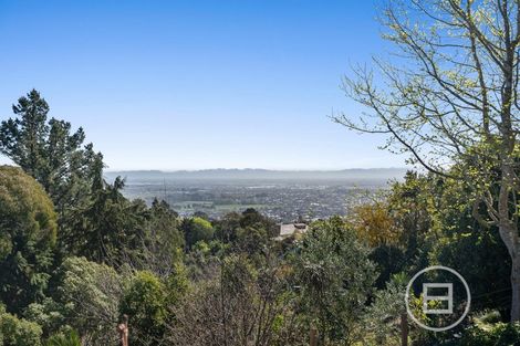 Photo of property in 116 Dyers Pass Road, Cashmere, Christchurch, 8022