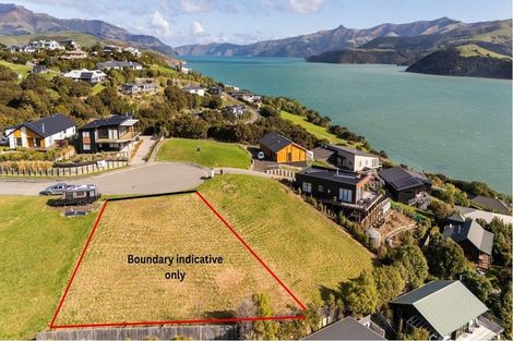 Photo of property in 32 Totara Drive, Duvauchelle, 7581