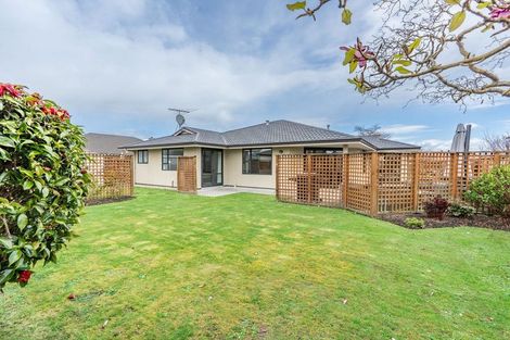 Photo of property in 13 Fenty Place, Mosgiel, 9024