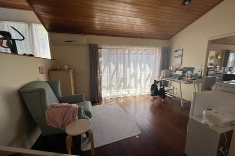 Photo of property in 1/14 Clematis Avenue, Murrays Bay, Auckland, 0630