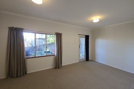 Photo of property in 116 Chaucer Road North, Hospital Hill, Napier, 4110