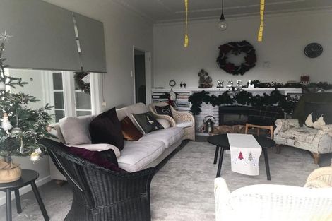 Photo of property in 208 Tukapa Street, Westown, New Plymouth, 4310