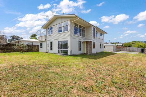 Photo of property in 32 Eastburn Street, Papakura, 2110