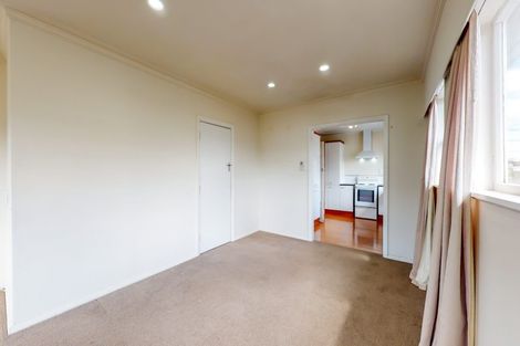 Photo of property in 26 Robert Street, Newlands, Wellington, 6037