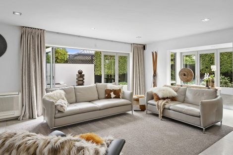 Photo of property in 46a Totara Street, Fendalton, Christchurch, 8041