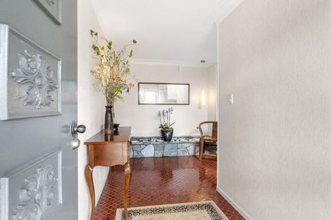 Photo of property in 1/108 Ocean View Road, Northcote, Auckland, 0627