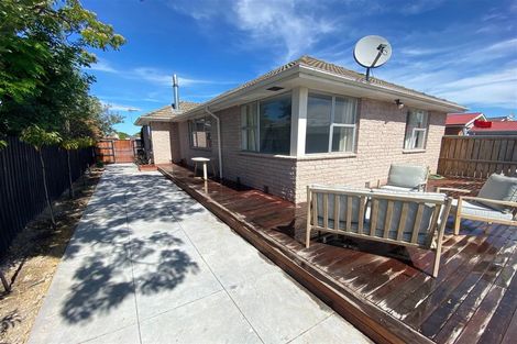 Photo of property in 11 Ian Place, Bishopdale, Christchurch, 8053