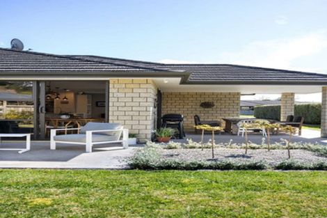 Photo of property in 14 Bronte Place, Leamington, Cambridge, 3432