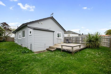 Photo of property in 21 Victoria Street, Foxton, 4814