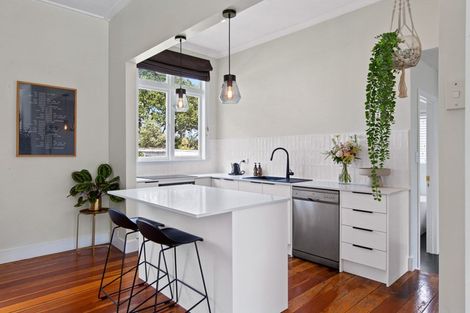 Photo of property in 1/55 Rosier Road, Glen Eden, Auckland, 0602