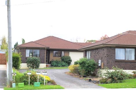 Photo of property in 3/63 Wellington Street, Howick, Auckland, 2014