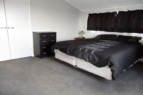 Photo of property in 4 Aotea Crescent, Gore, 9710