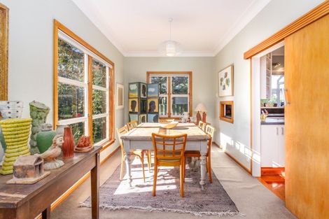 Photo of property in 32 Tollemache Road East, Longlands, Hastings, 4122