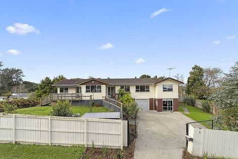 Photo of property in 3 Shale Avenue, Massey, Auckland, 0614