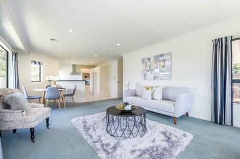 Photo of property in 2/942 High Street, Avalon, Lower Hutt, 5011