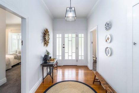 Photo of property in 16 Main Street, Greytown, 5712