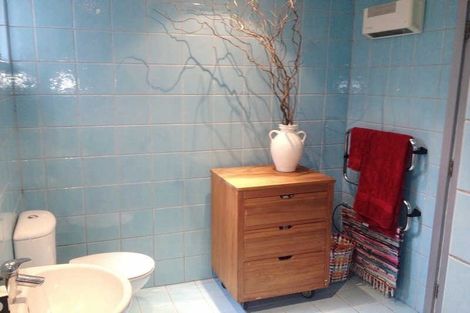 Photo of property in 24 Canterbury Street, Lyttelton, 8082