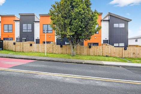 Photo of property in 3/85 Jaemont Avenue, Te Atatu South, Auckland, 0610