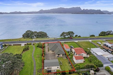 Photo of property in 209a One Tree Point Road, One Tree Point, 0118