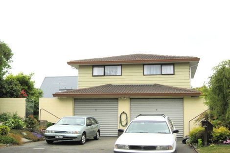 Photo of property in 22 Highland Place Avonhead Christchurch City