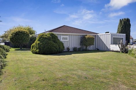 Photo of property in 10 Tukapa Street, Westown, New Plymouth, 4310
