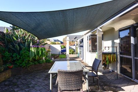 Photo of property in 21 Ayrshire Drive, Grandview Heights, Hamilton, 3200