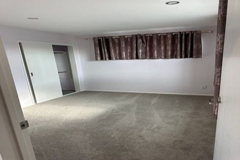 Photo of property in 56a Hutchinson Avenue, New Lynn, Auckland, 0600