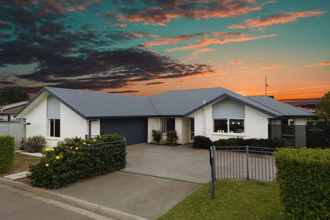 Photo of property in 4 Kessen Street, Pegasus, 7612