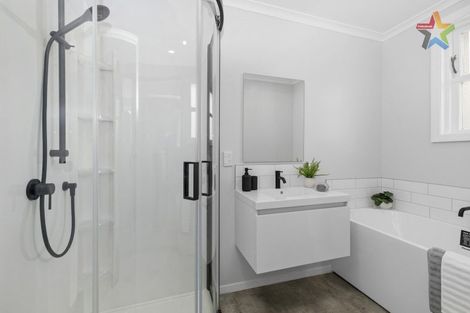 Photo of property in 32 Ngata Grove, Trentham, Upper Hutt, 5018