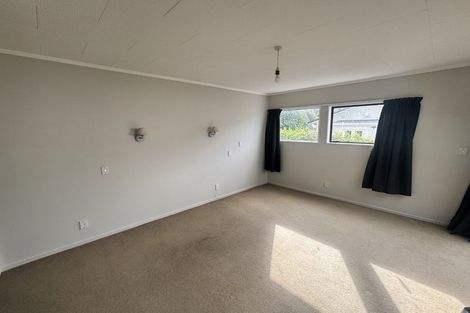 Photo of property in 6 Tiketike Way, Brooklyn, Wellington, 6021