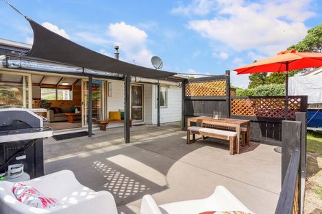 Photo of property in 15 Pitkethley Circle, Pauanui, Hikuai, 3579