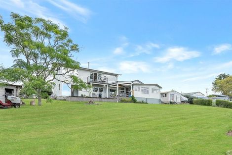 Photo of property in 65 Sandstone Road, Whitford, Manurewa, 2576