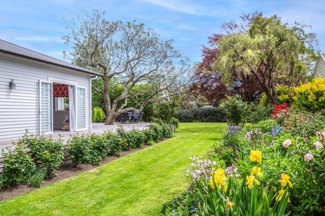 Photo of property in 16 Main Street, Greytown, 5712