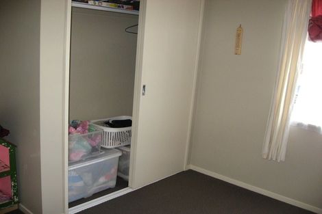 Photo of property in 33 Puma Drive, Golflands, Auckland, 2013