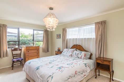 Photo of property in 43a Andrew Street, Waikanae, 5036