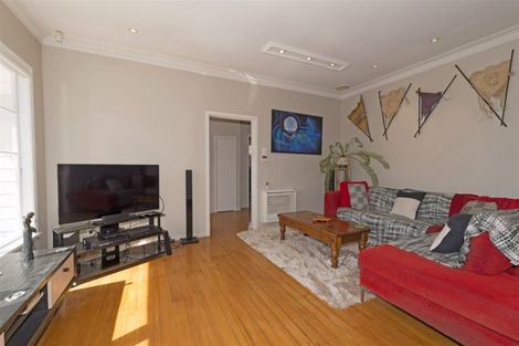 Photo of property in 57 Nui Mana Place, Te Atatu South, Auckland, 0610