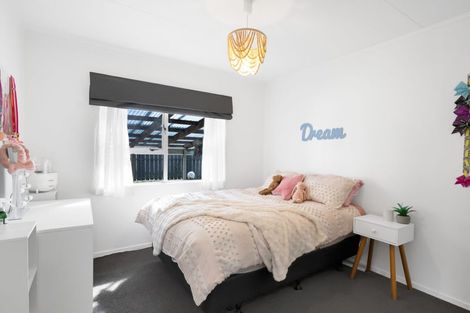 Photo of property in 27 Culzean Grove, Bell Block, New Plymouth, 4312