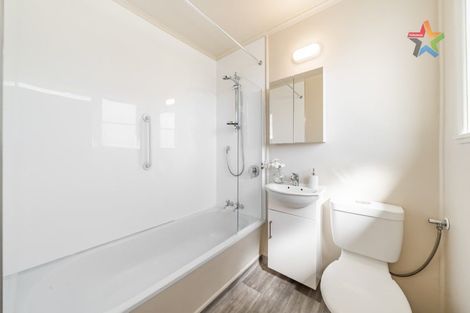 Photo of property in 213 Knights Road, Hutt Central, Lower Hutt, 5011