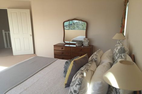 Photo of property in 16 Trovare Place, Golflands, Auckland, 2013